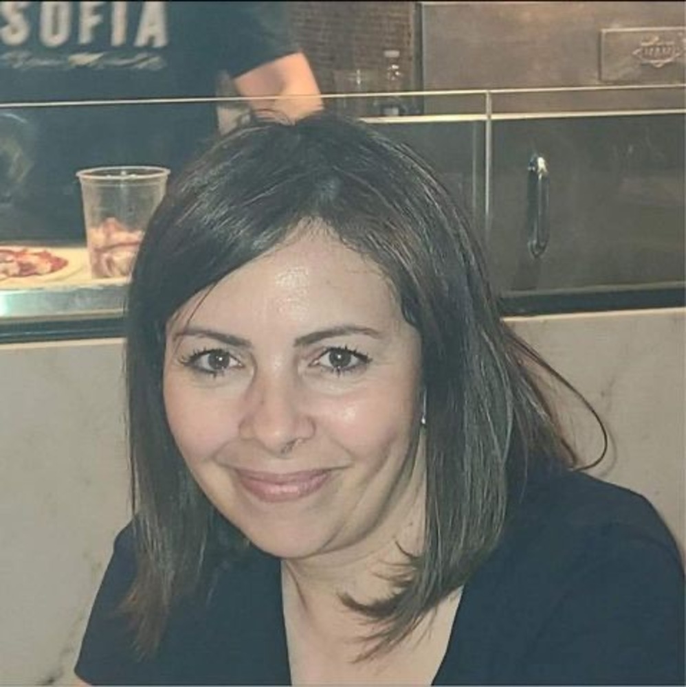 Meet your Posher, Yasmine